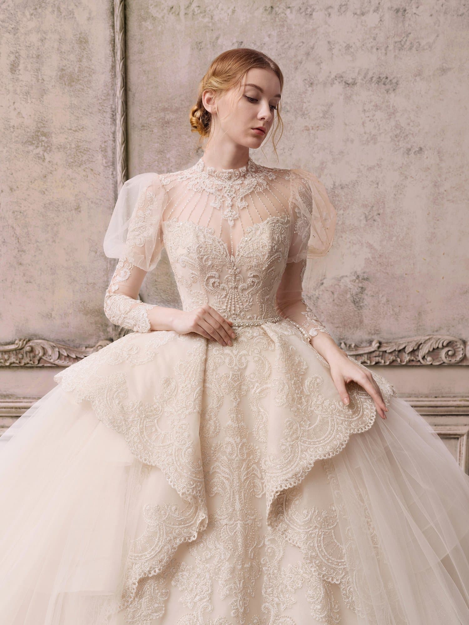 Balloon Sleeves ROYAL GOWN