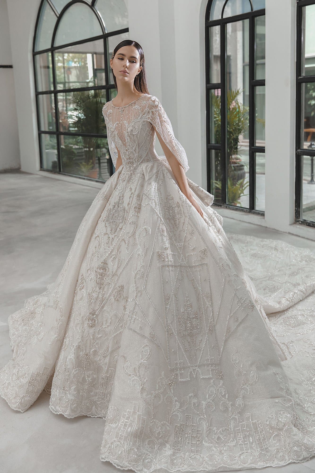 BROIDERED WEDDING GOWN WITH CLOAK