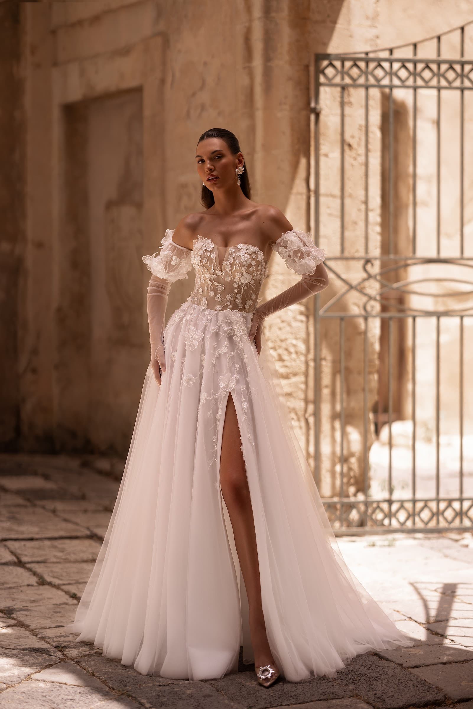 Look 32