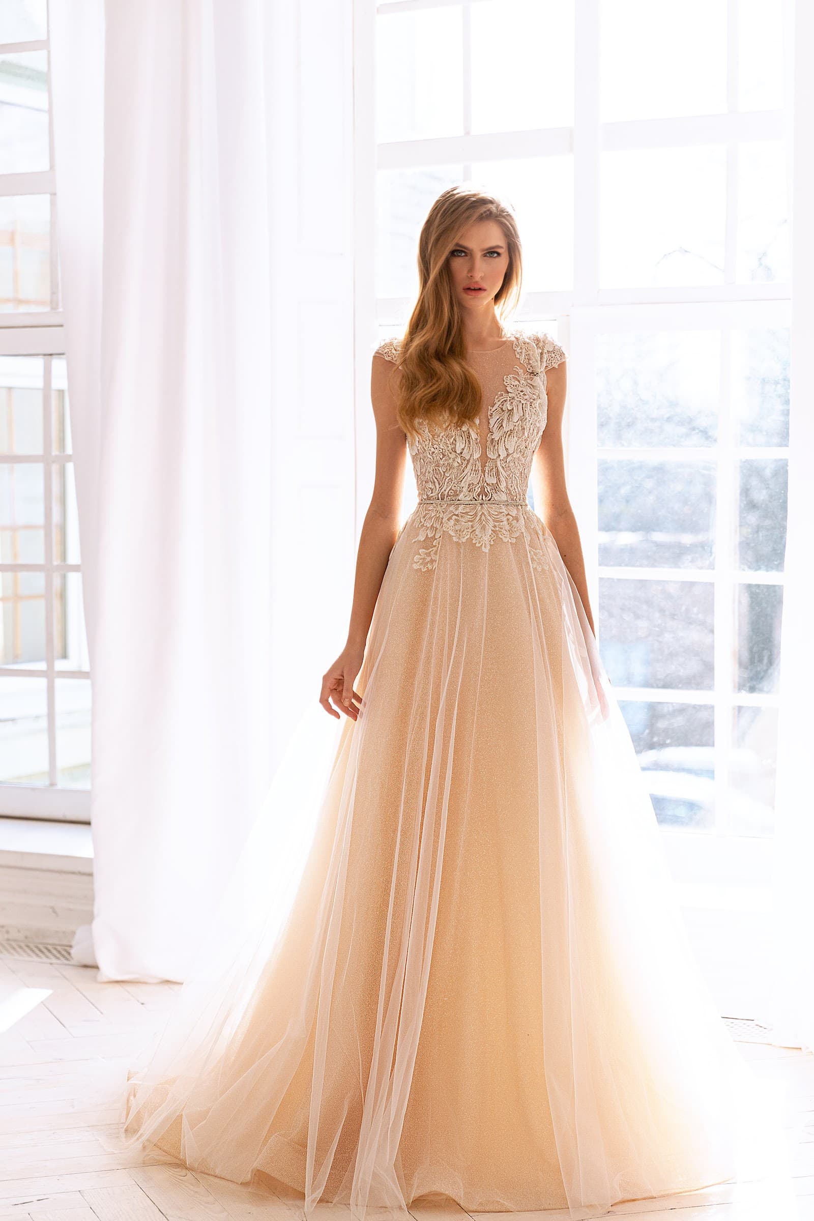 Look 16