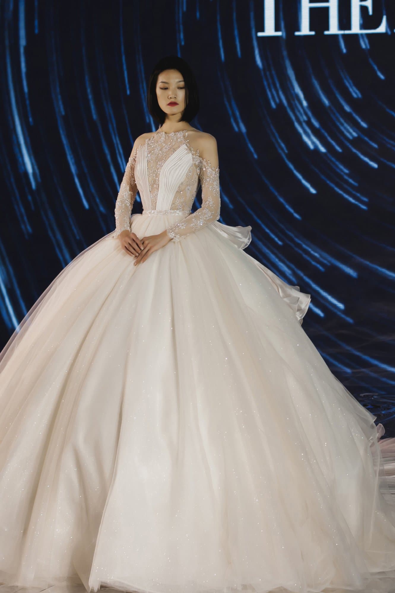 RUFFLED WEDDING GOWN